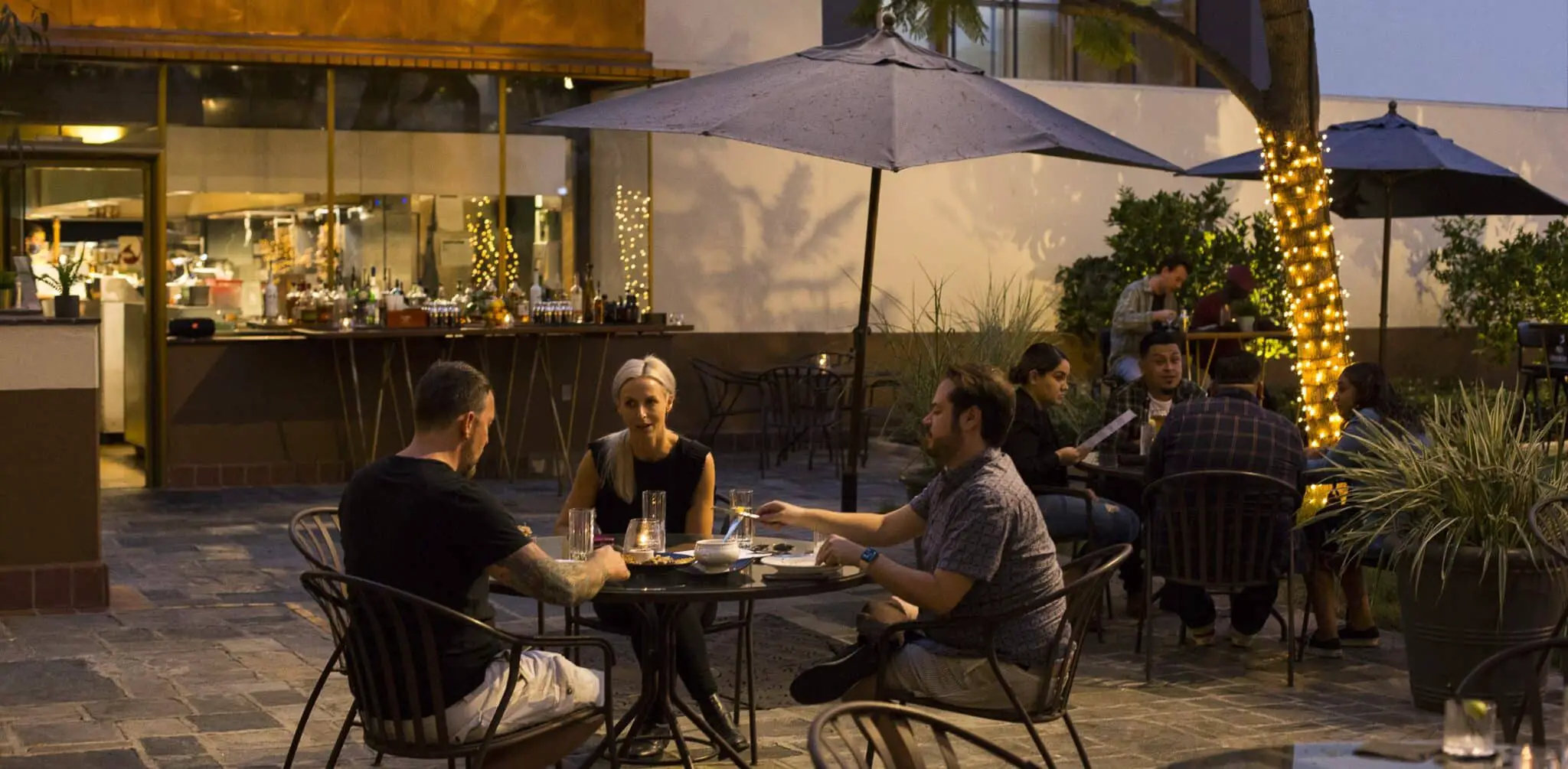 Traxx Restaurant